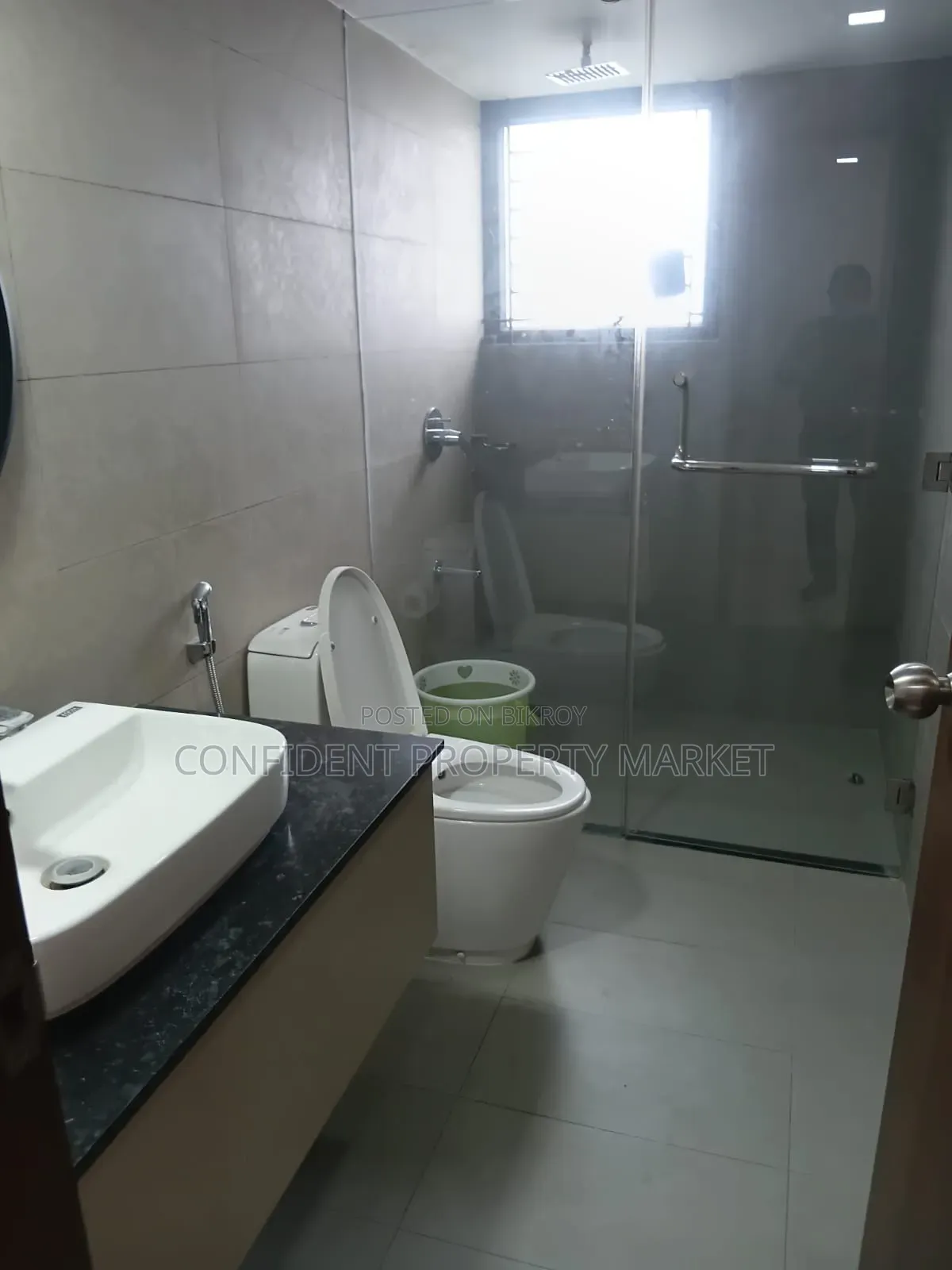 Furnished 4bdrm Apartment in Baridhara for rent in Baridhara