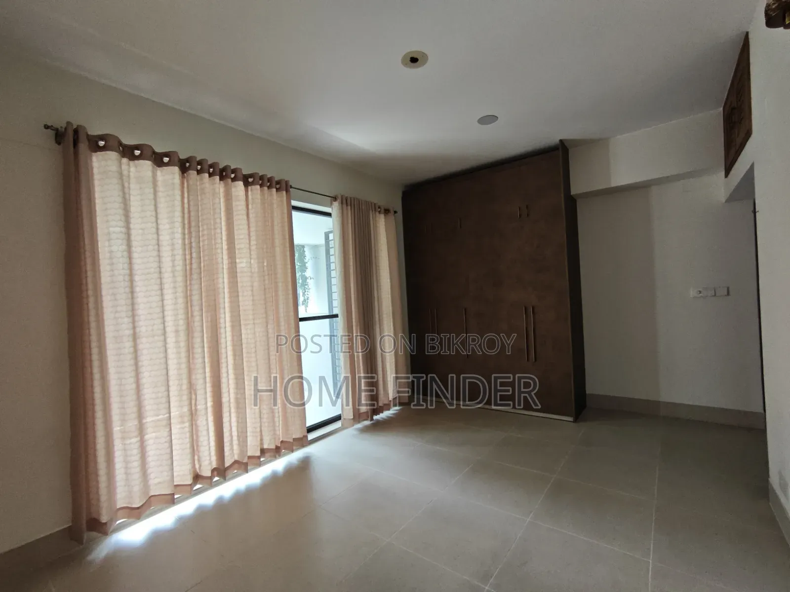 4bdrm Apartment in Gulshan for rent in Gulshan