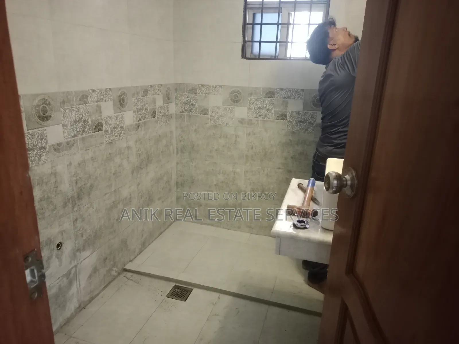 4bdrm Apartment in Anik Real Estate, Gulshan for sale in Gulshan