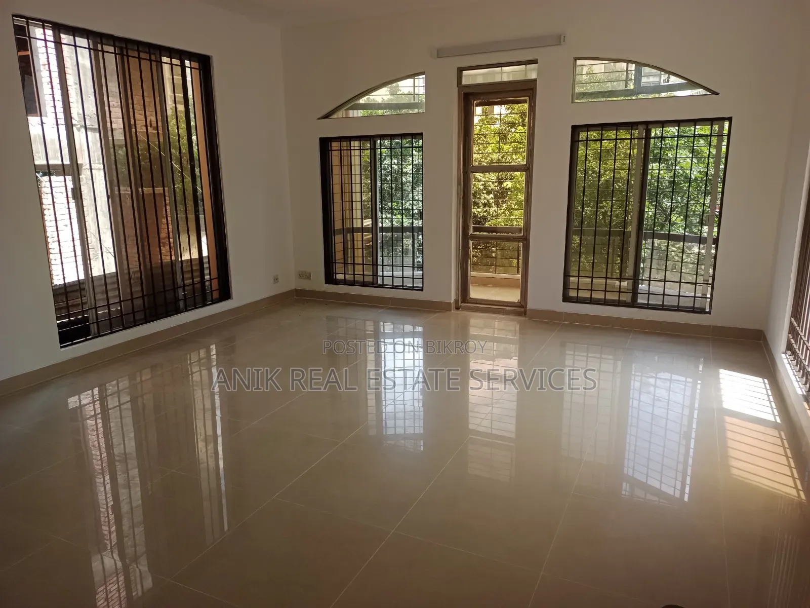 4bdrm Apartment in Anik Real Estate, Gulshan for sale in Gulshan