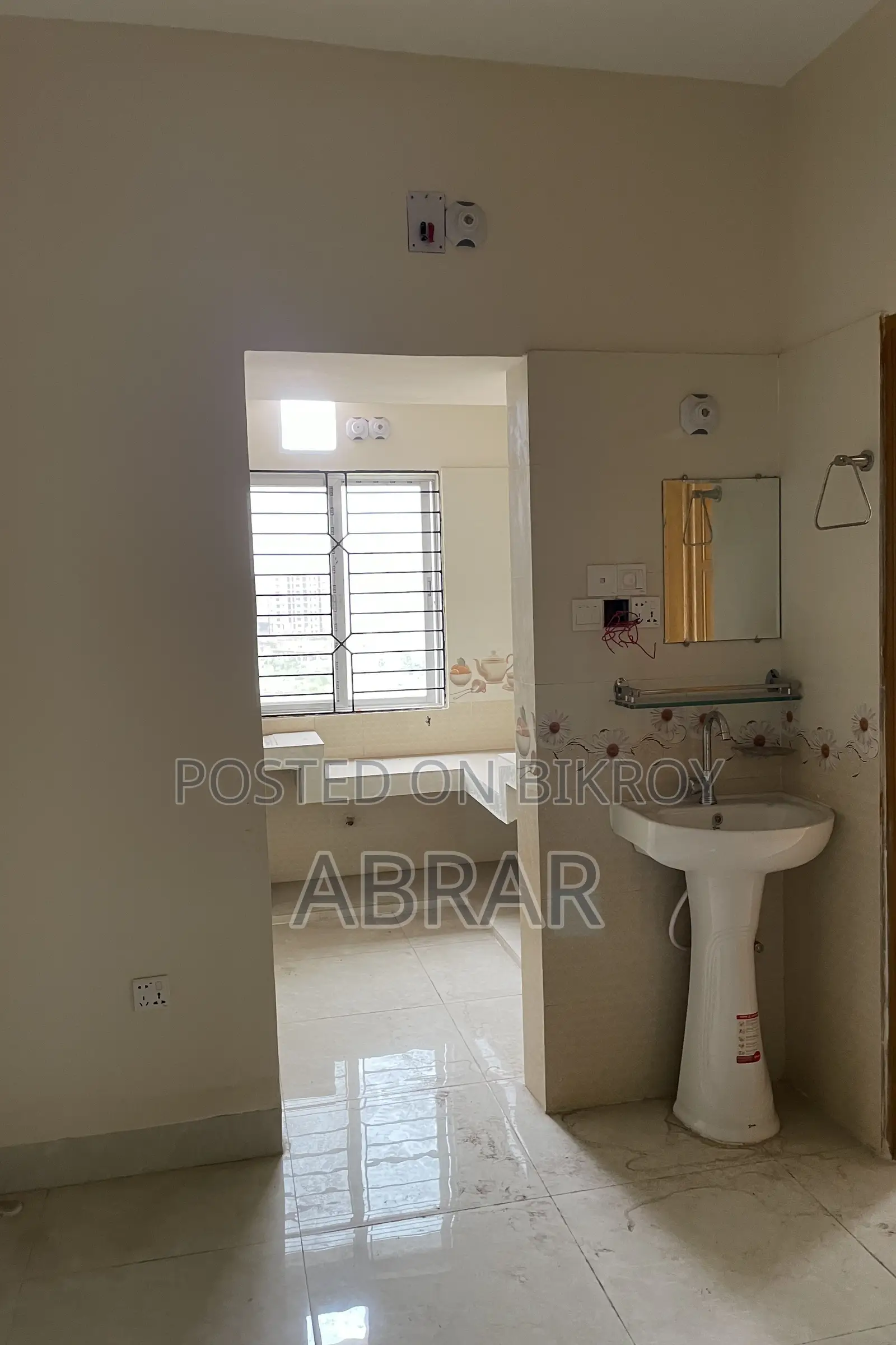 3bdrm Apartment in Khilgaon for sale in Khilgaon
