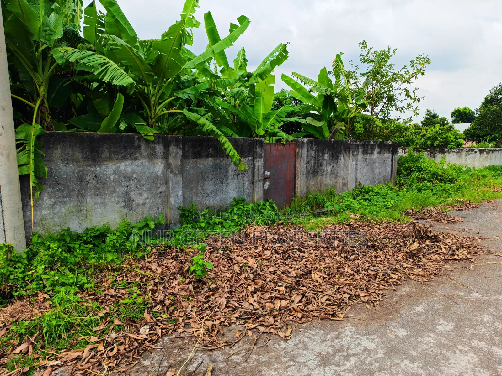 ৫ কাঠা দক্ষিণ মুখী  কমদামে প্লট  বিক্রি করা হবে in Purbachal