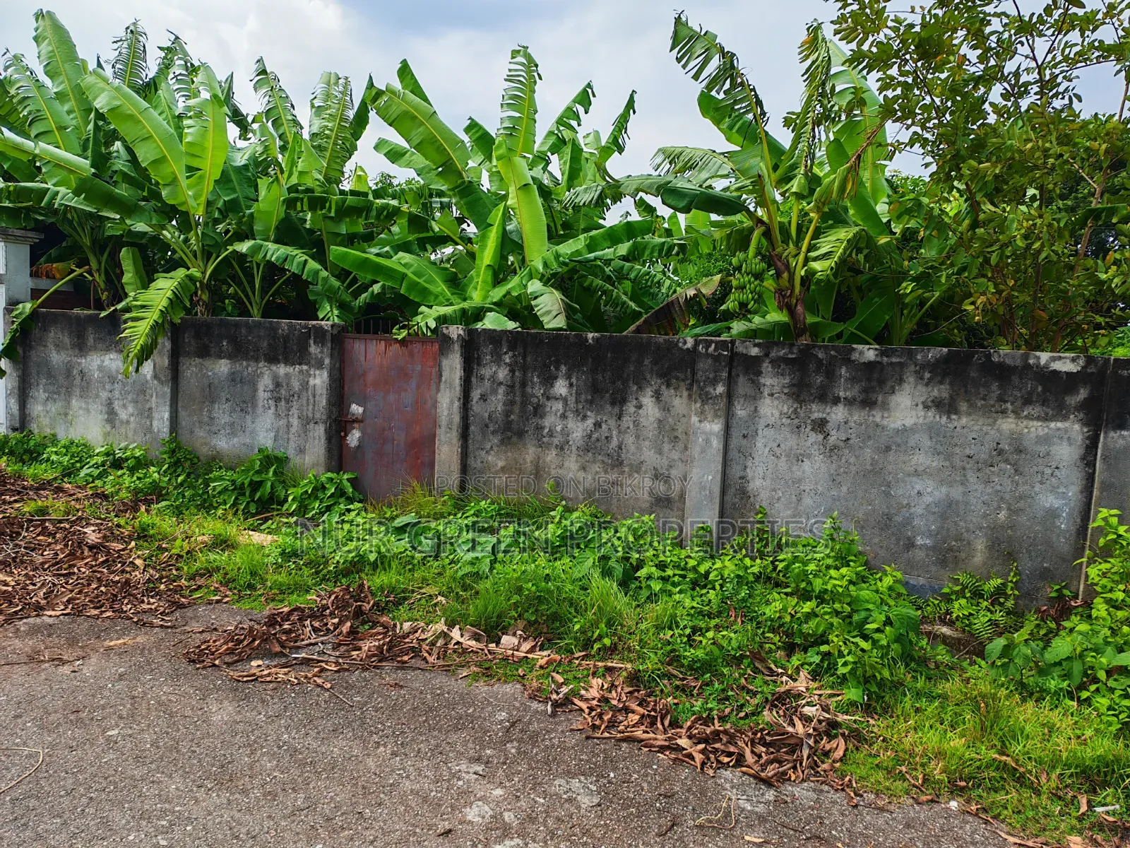৫ কাঠা দক্ষিণ মুখী  কমদামে প্লট  বিক্রি করা হবে in Purbachal