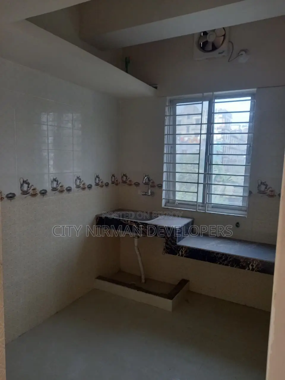 Furnished 2-Bedroom Block of Flats in Mohammadpur, Bosila for Sale in Bosila