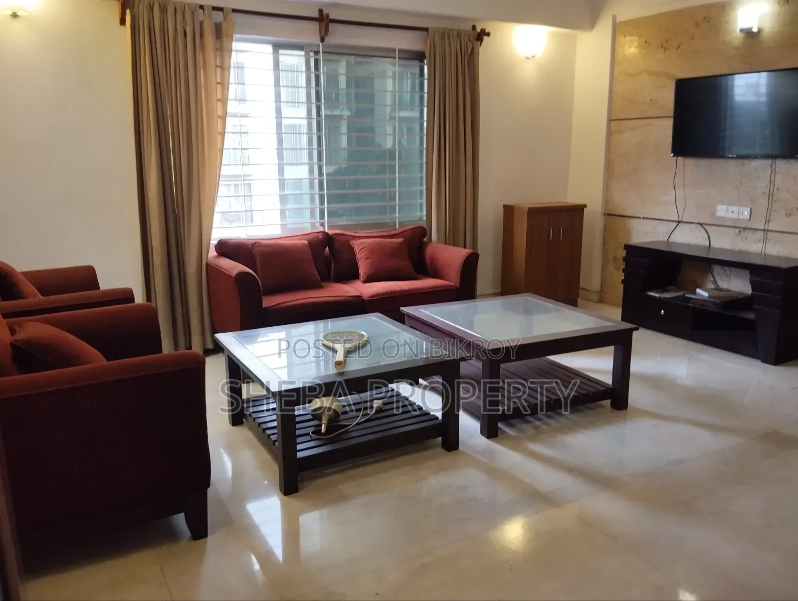 Furnished 4bdrm Apartment in Rangs, Banani for rent in Banani