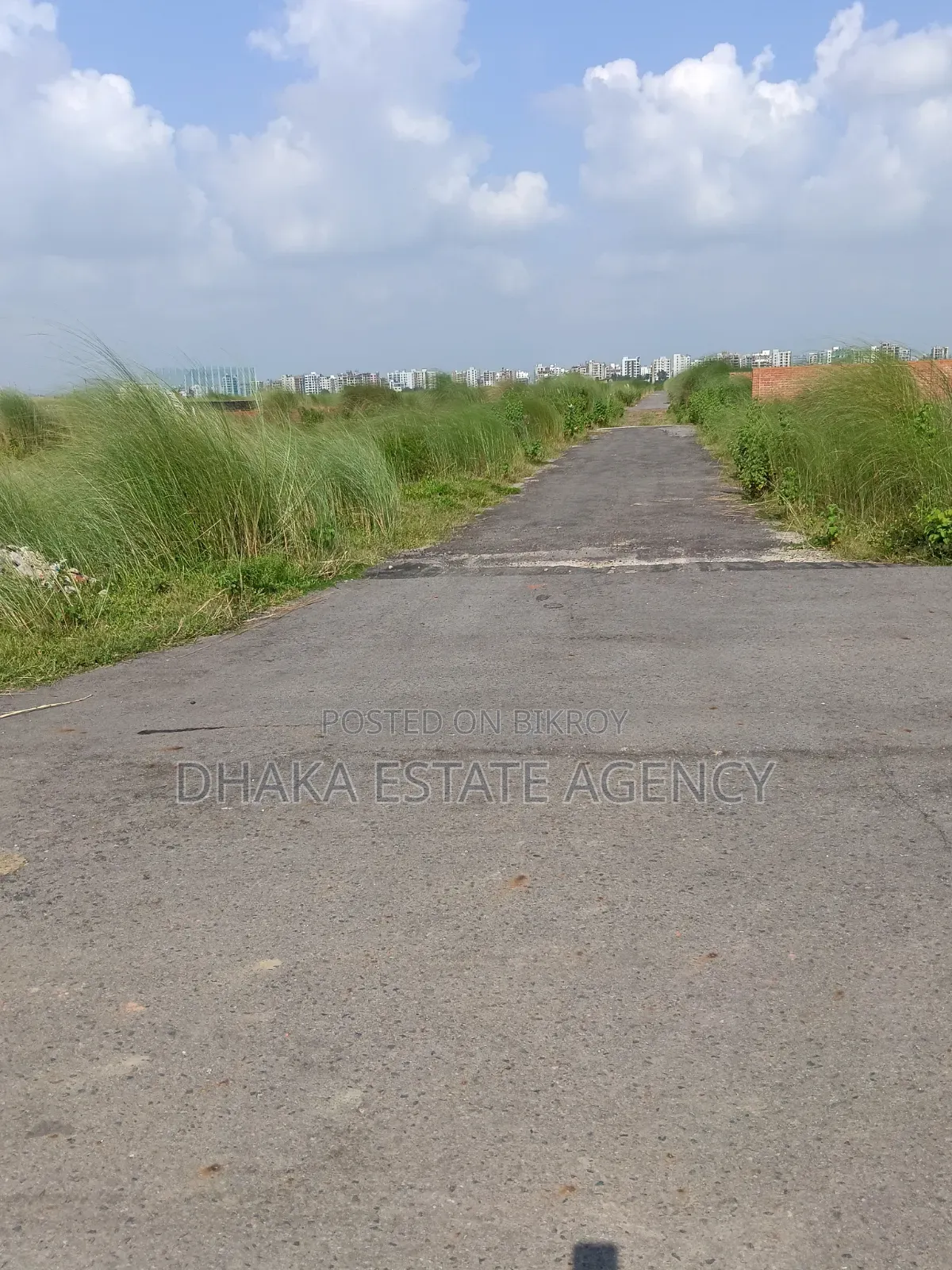 Sector-8, 7.5+7.50=15 Katha Plot Sale in Purbachal