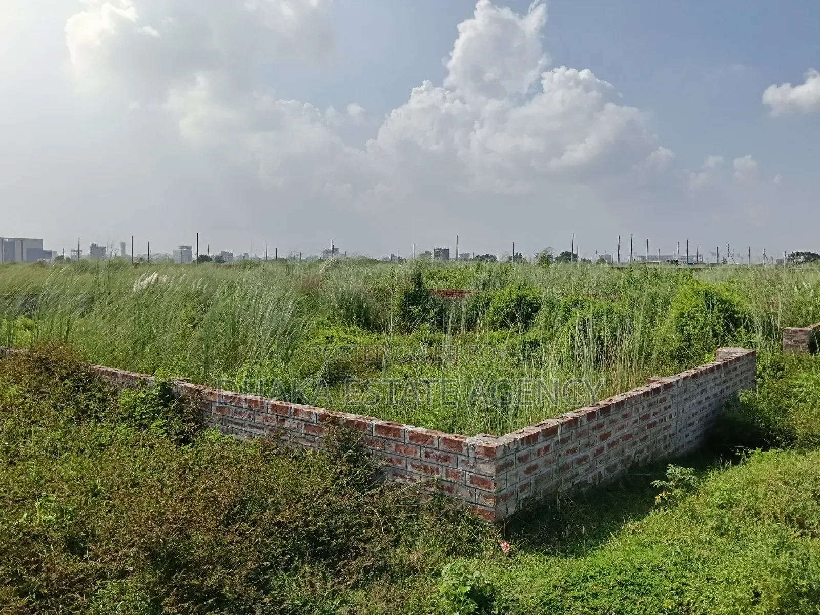 Sector-9, South Facing 3 Katha Plot Sale in Purbachal