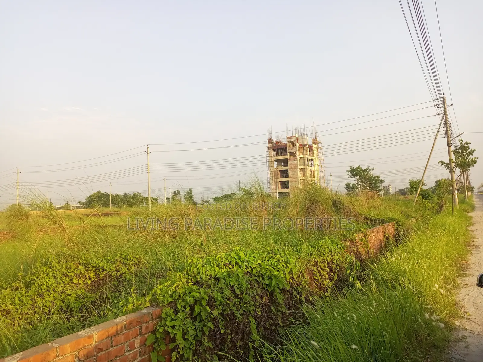Block-P || North Face || 1st Part Plot || Near Bazar Partidin in Basundhara