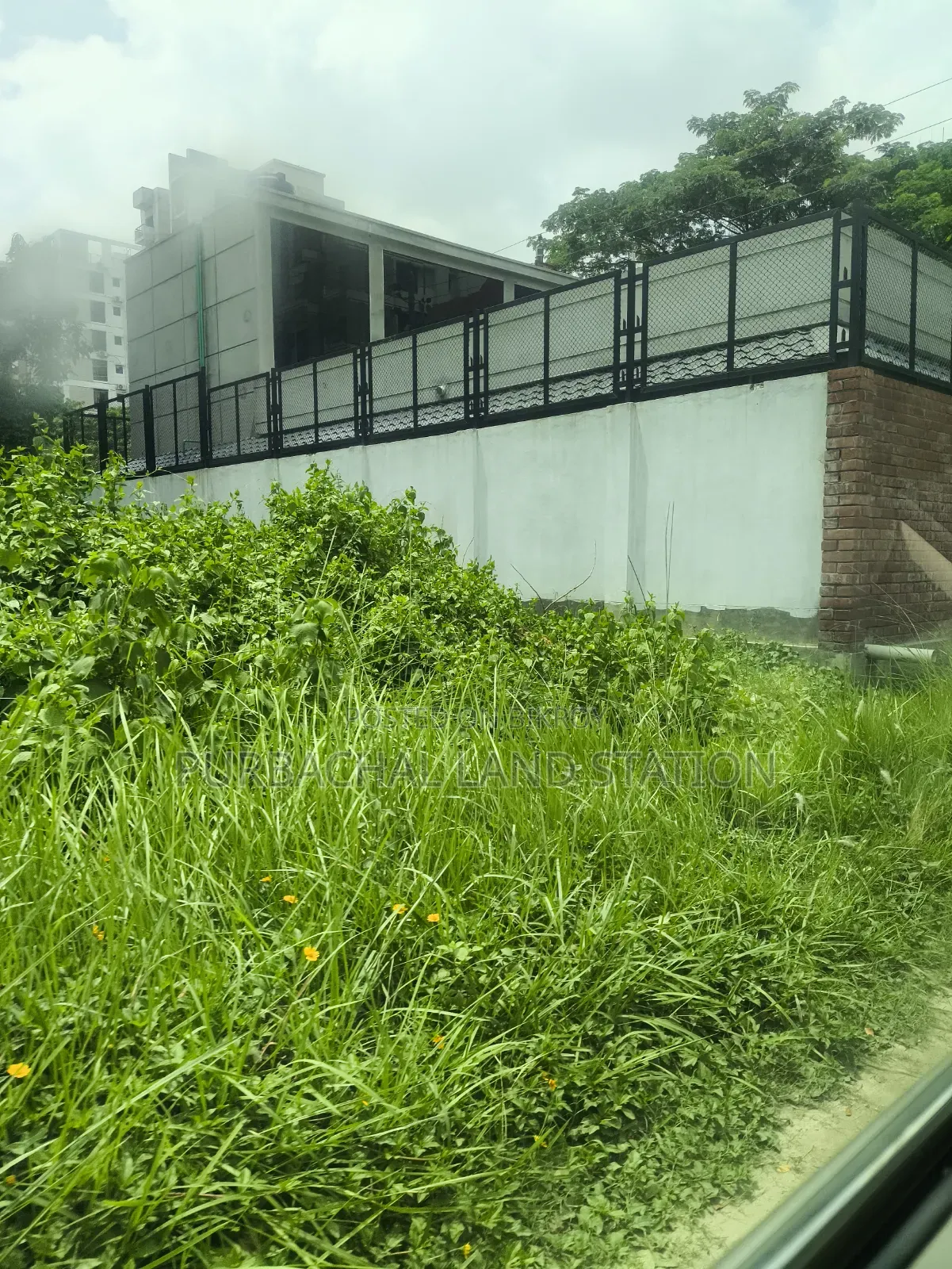 Minimum Price Sector:13,East Face 5 Katha Plot Urgent Salin Purbachal in Purbachal