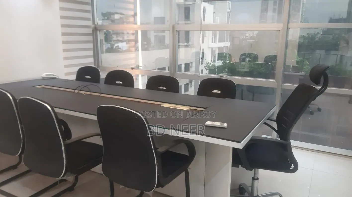 Fully Commercial Furnished 2700 SqFt Office Rent in Banani in Banani