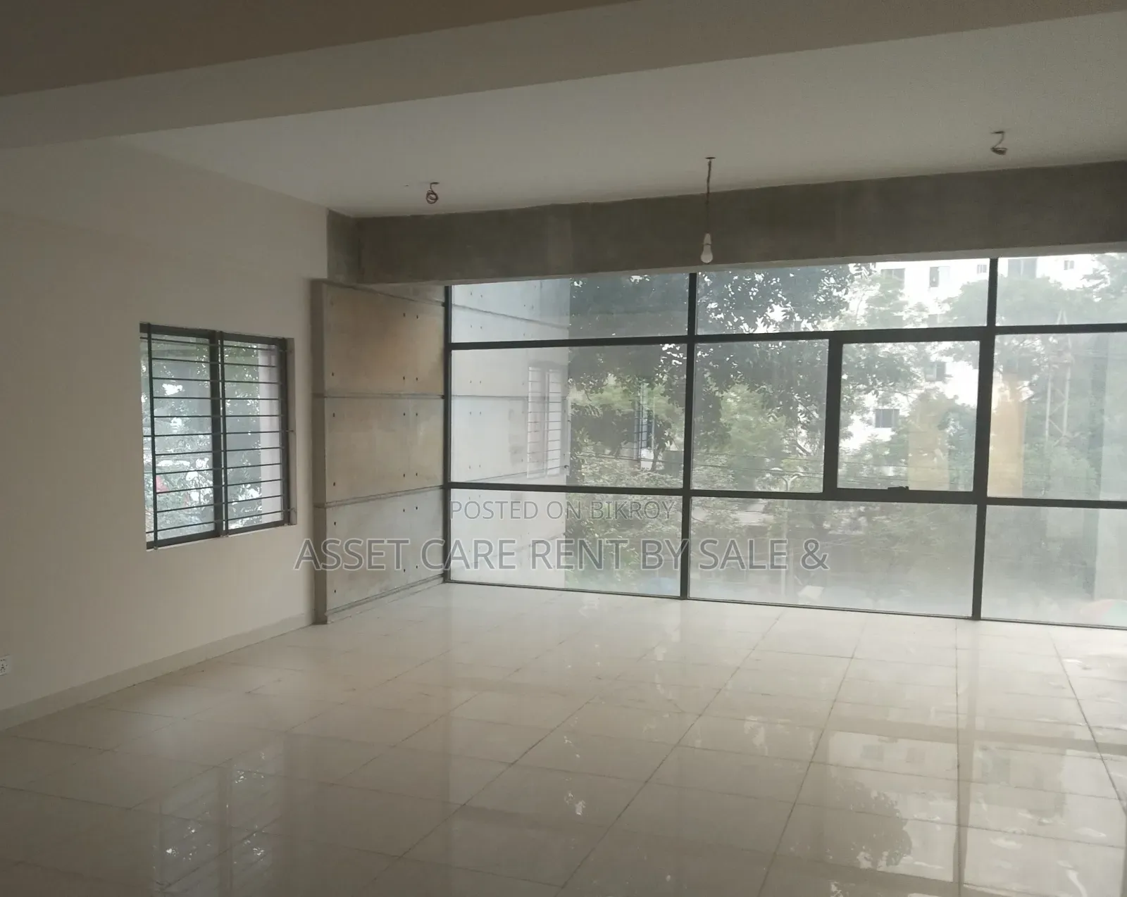 Gulshan-2 Circle Commercial Speech Rent in Gulshan