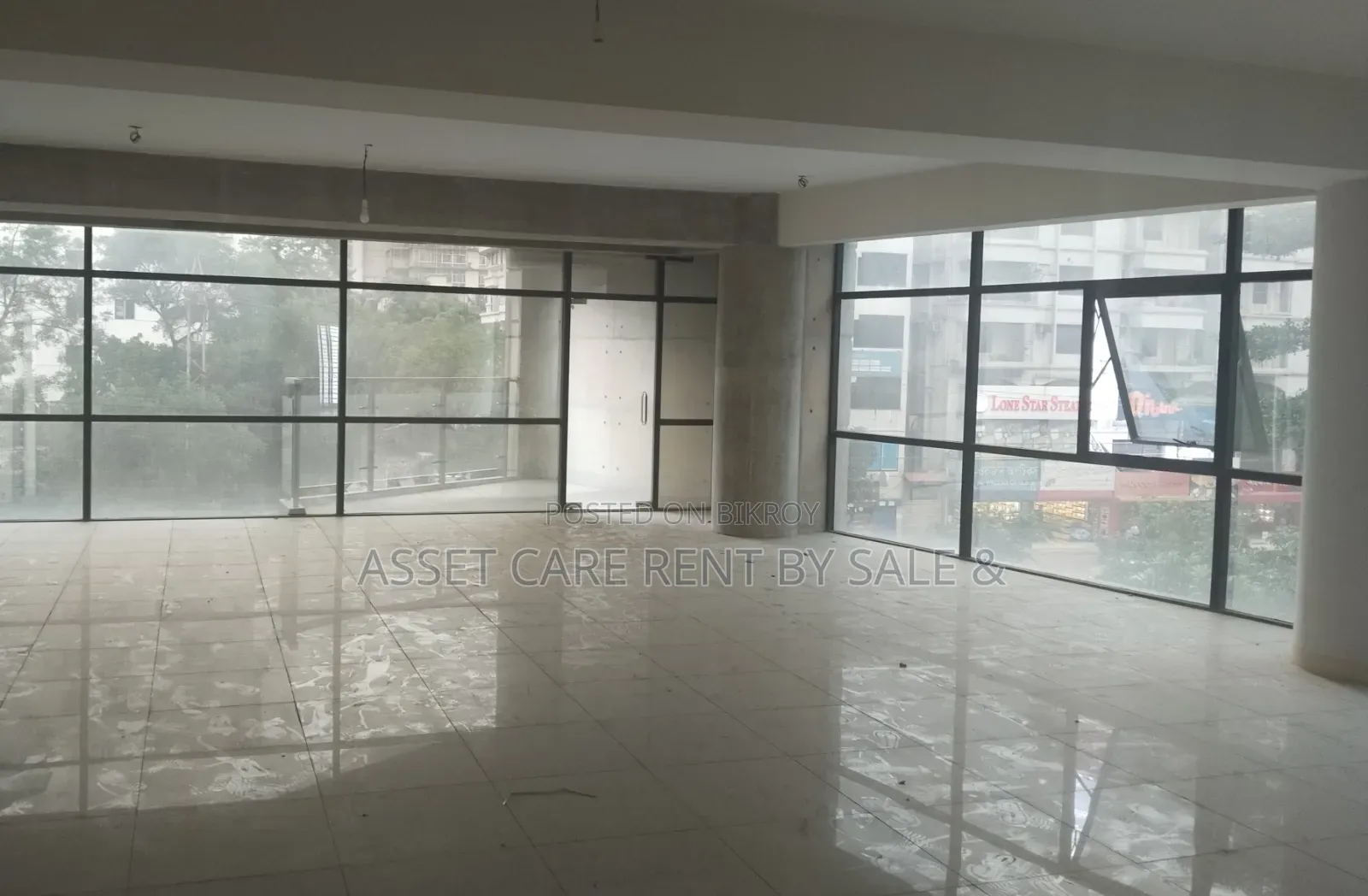 Gulshan-2 Circle Commercial Speech Rent in Gulshan