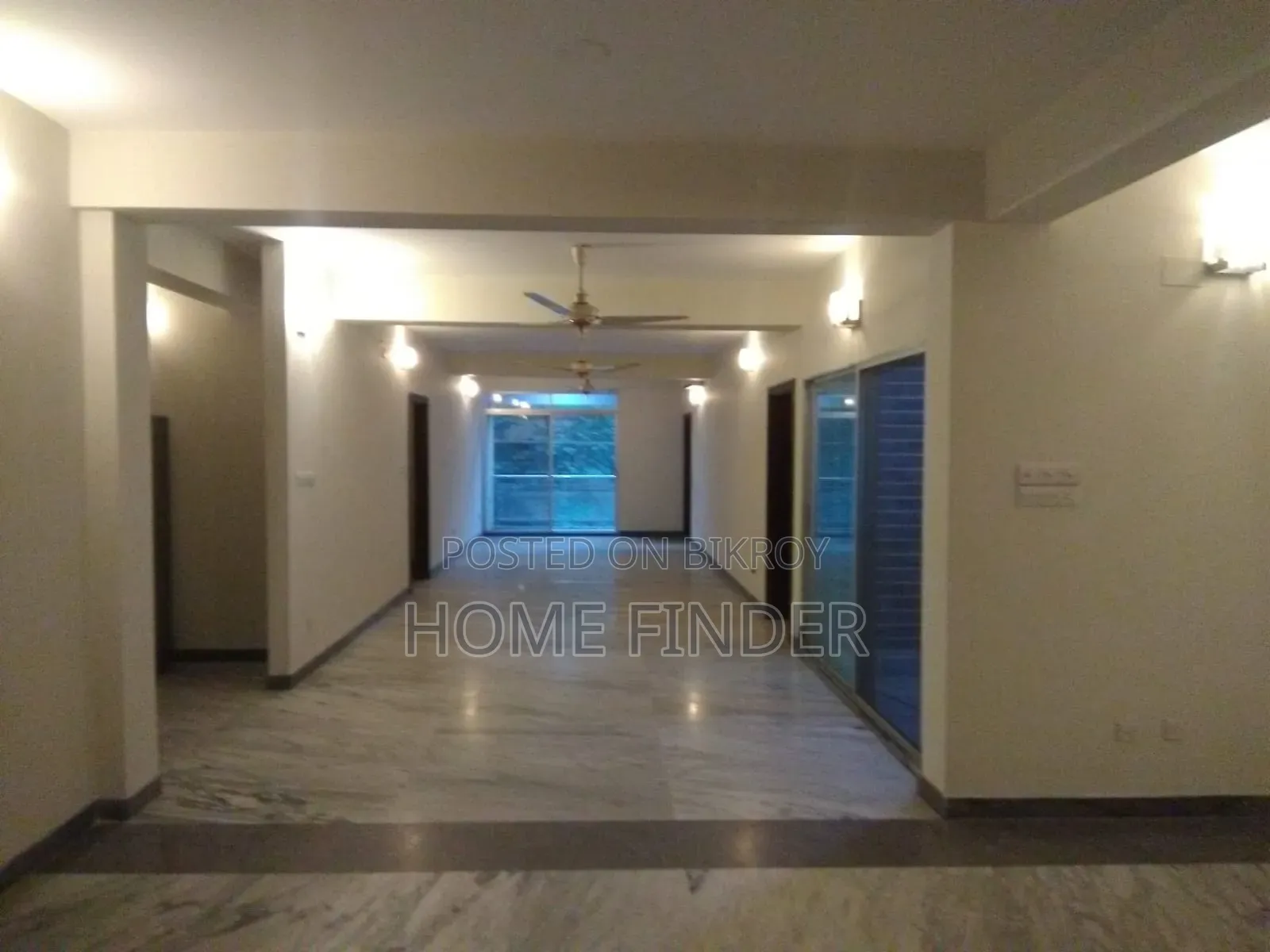Furnished 4bdrm Apartment in Gulshan for rent in Gulshan