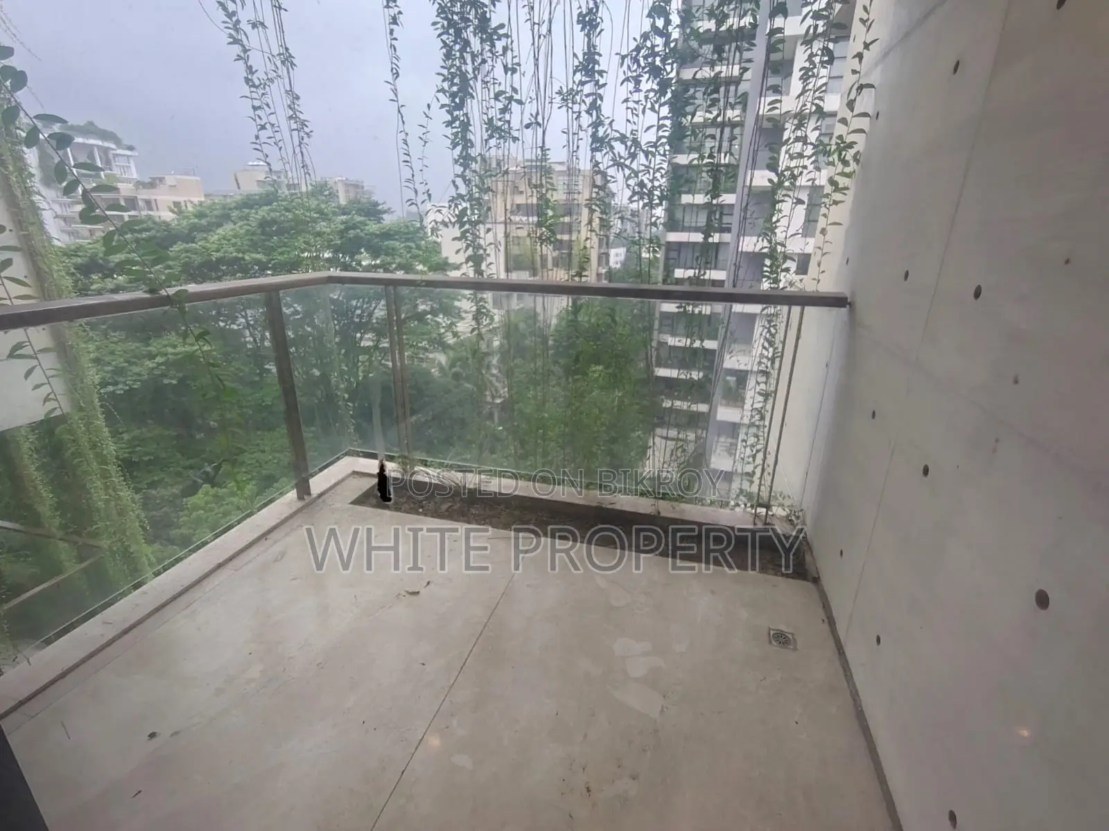 4bdrm Apartment in White Property, Gulshan for rent in Gulshan
