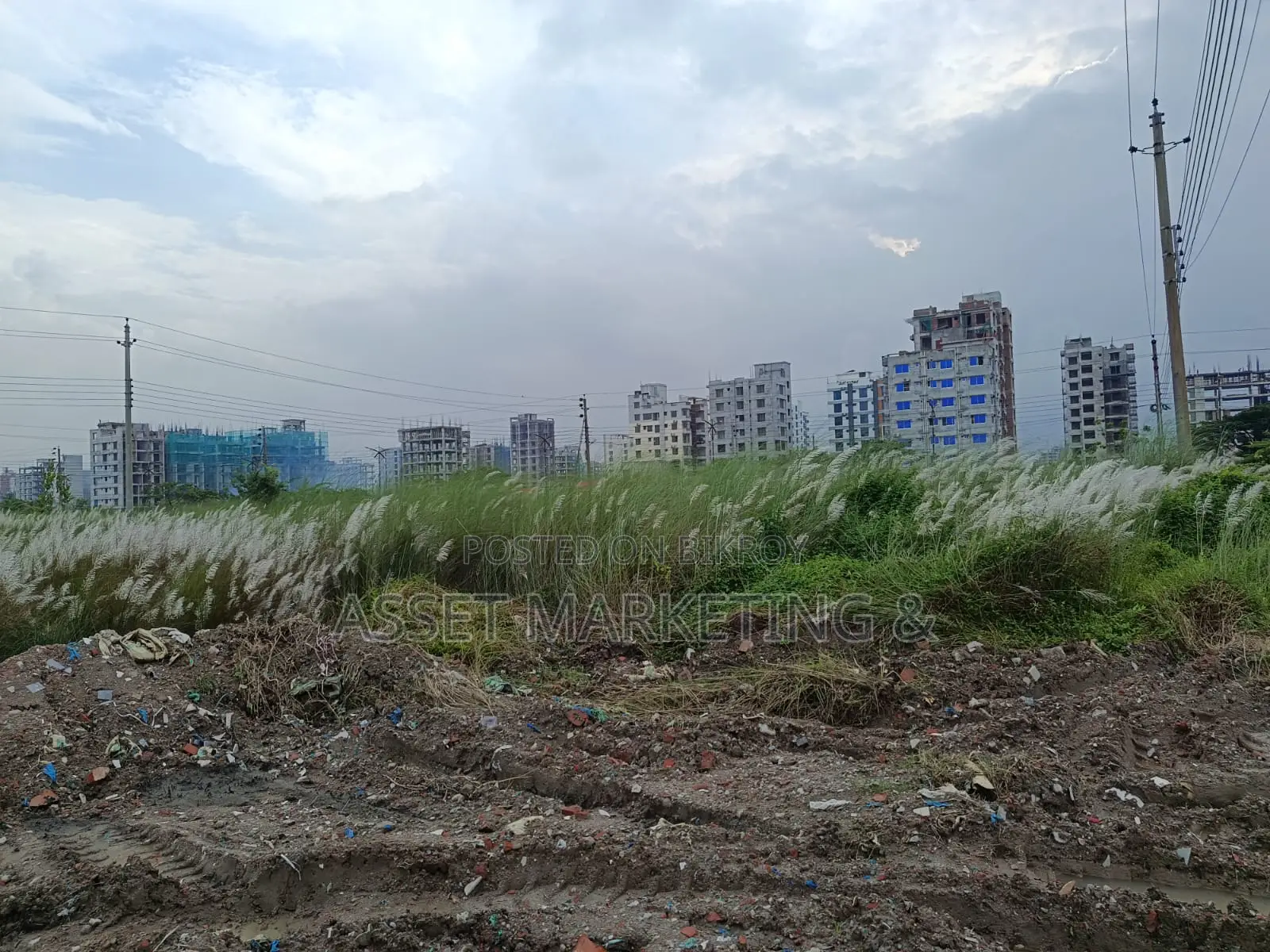 Land for Sale St Bashundhara R/A. in Basundhara