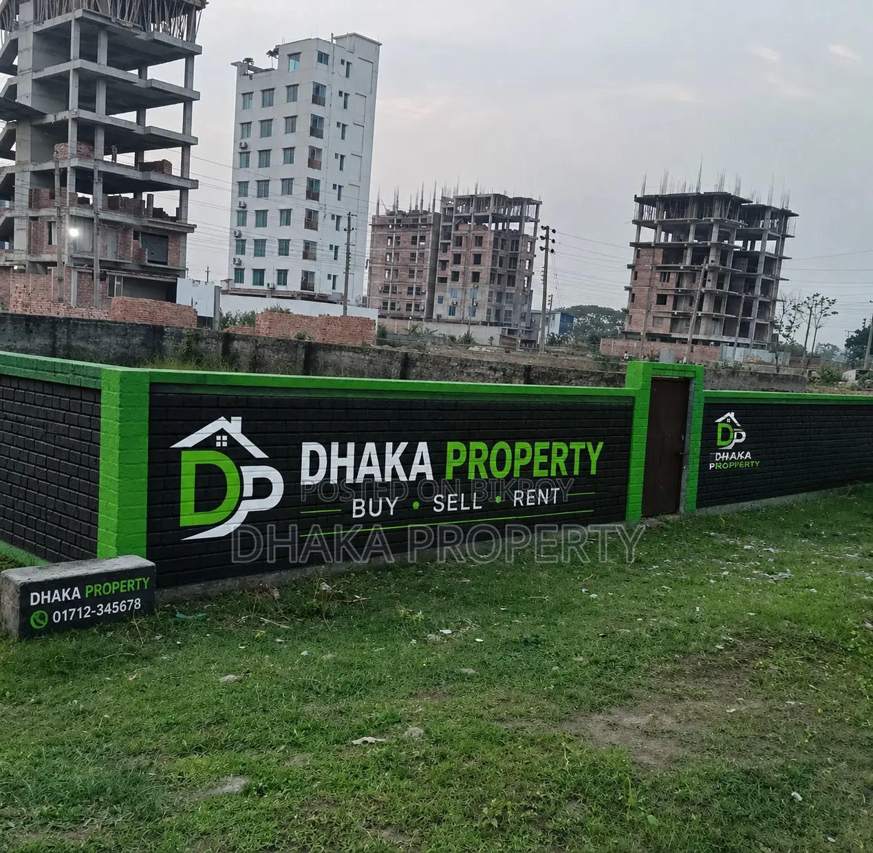 60ft 3 Katha Park View South at Sector-17/E in Uttara