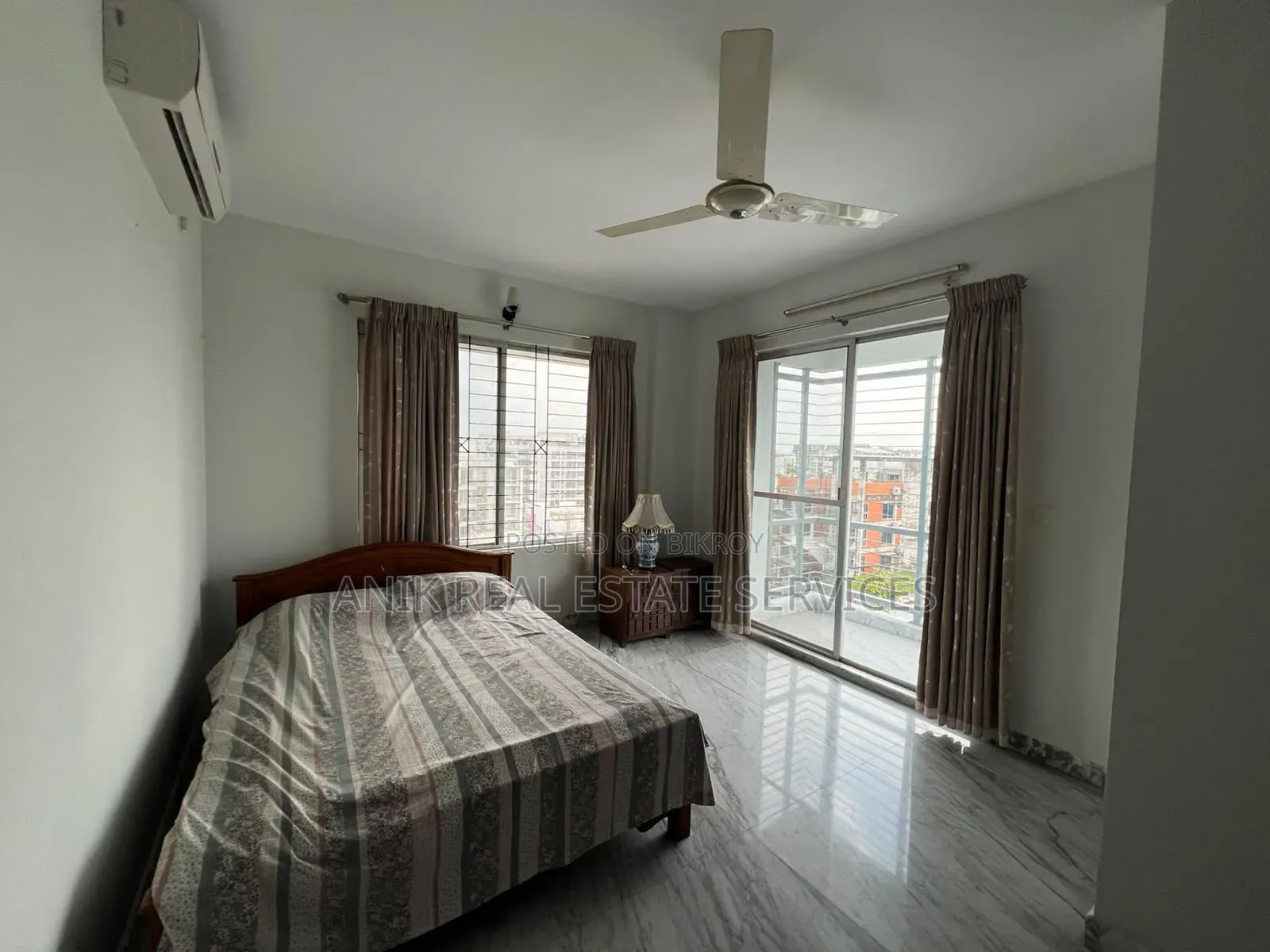 Furnished 3bdrm Apartment in Anik Real Estate, Banani for sale in Banani