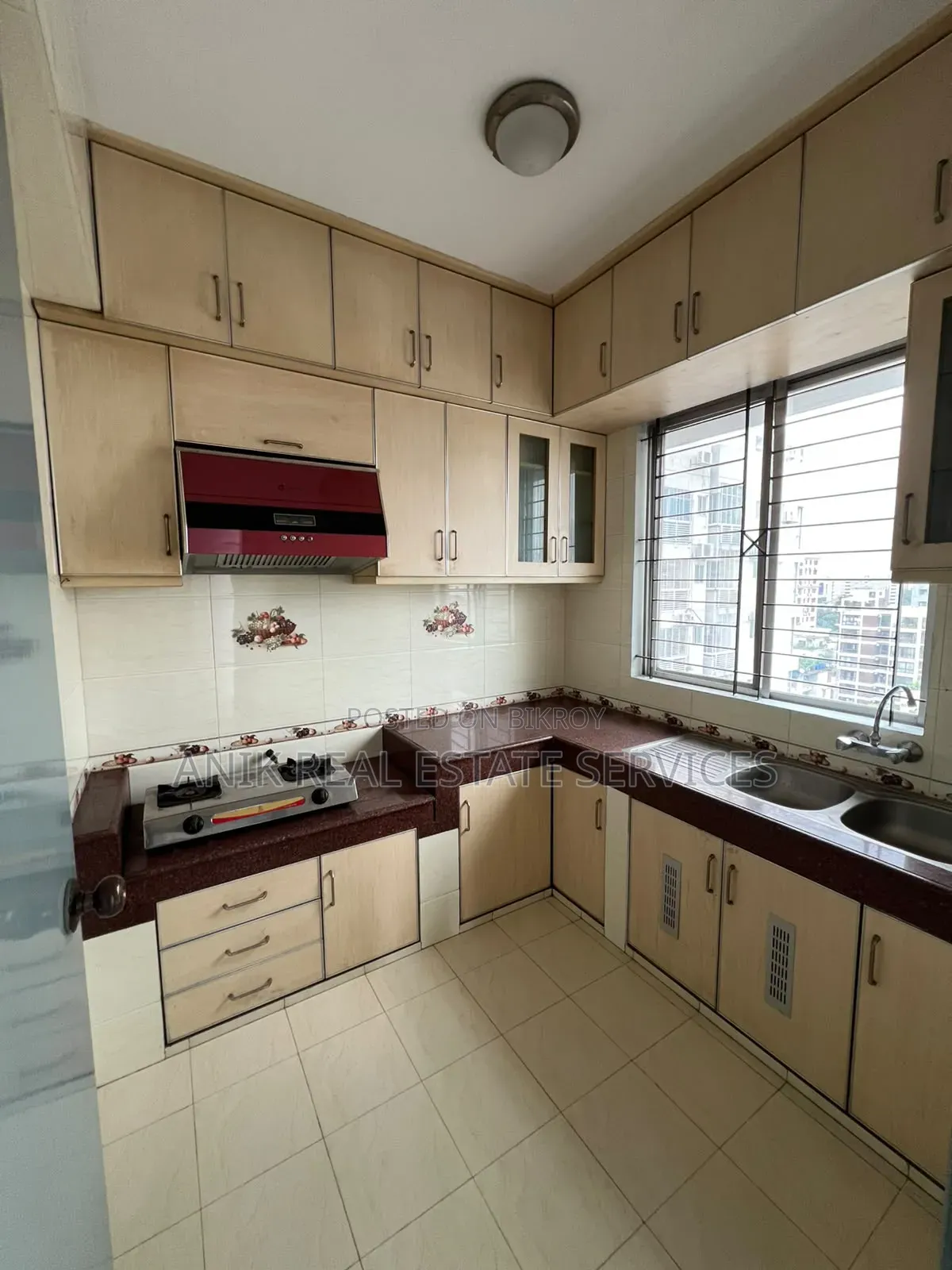 Furnished 3bdrm Apartment in Anik Real Estate, Banani for sale in Banani