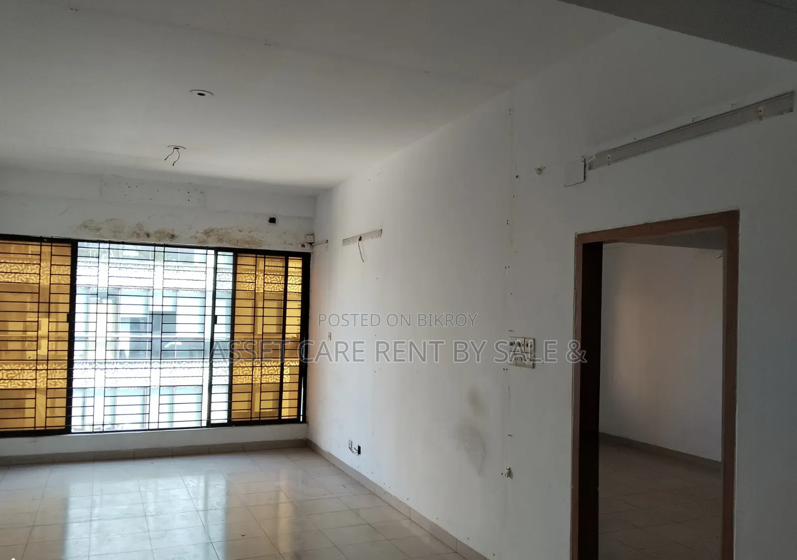 2500 SQF Office Space Rent @ Gulshan 2 in Gulshan
