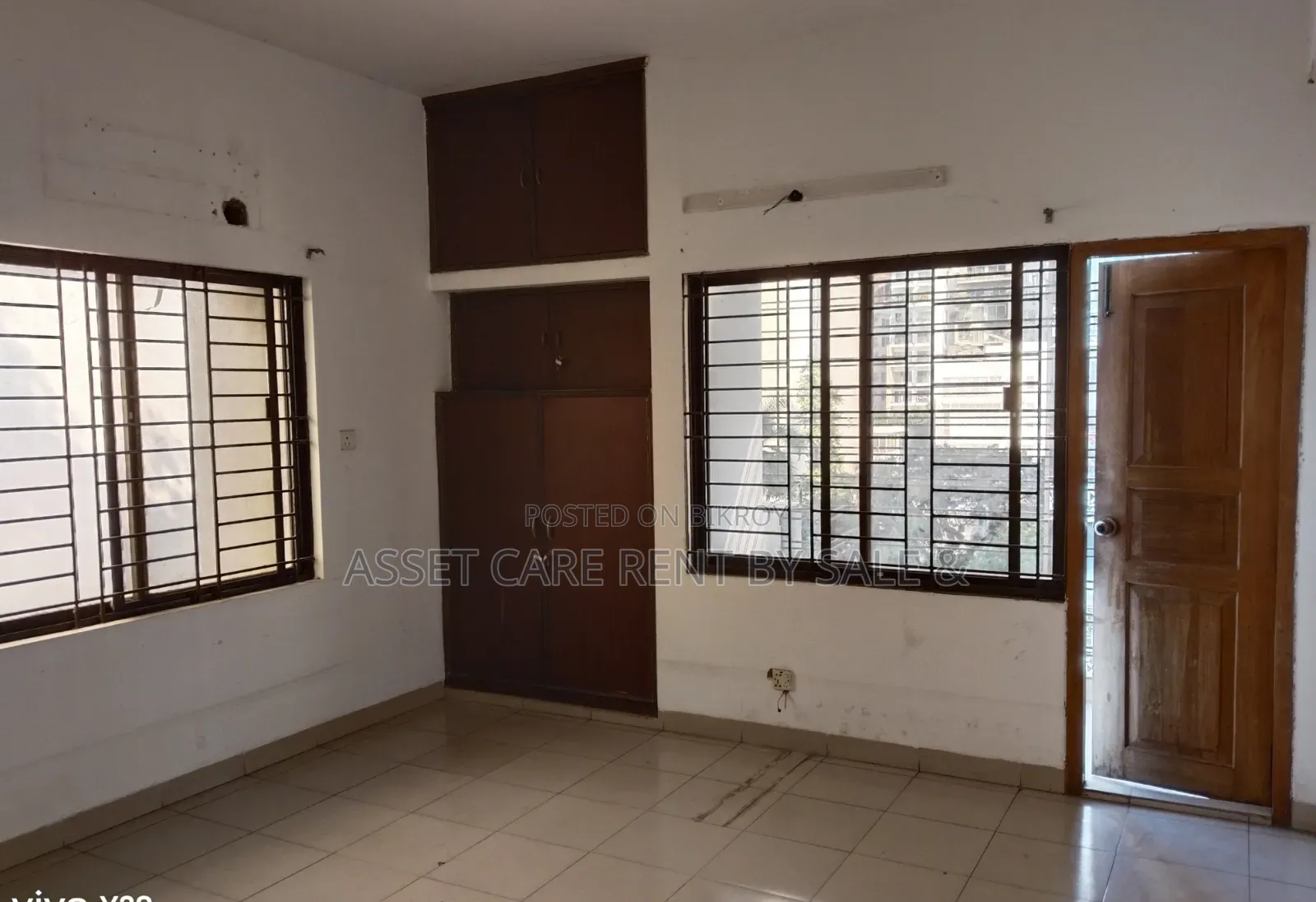 2500 SQF Office Space Rent @ Gulshan 2 in Gulshan