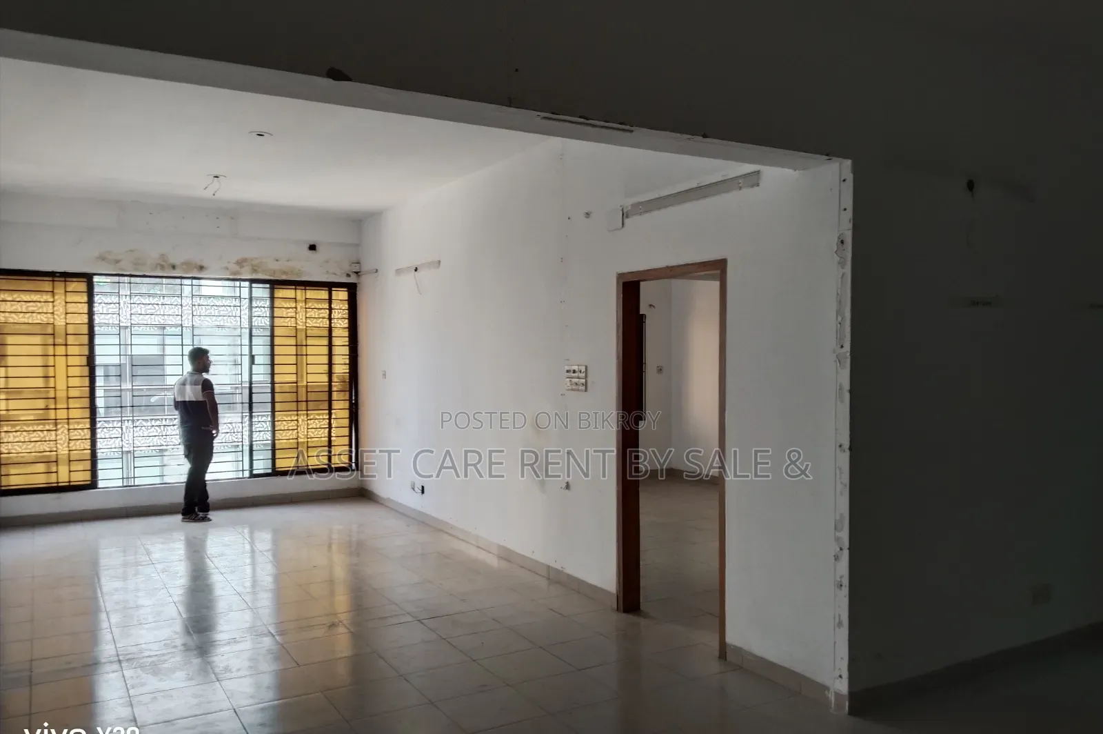 2500 SQF Office Space Rent @ Gulshan 2 in Gulshan
