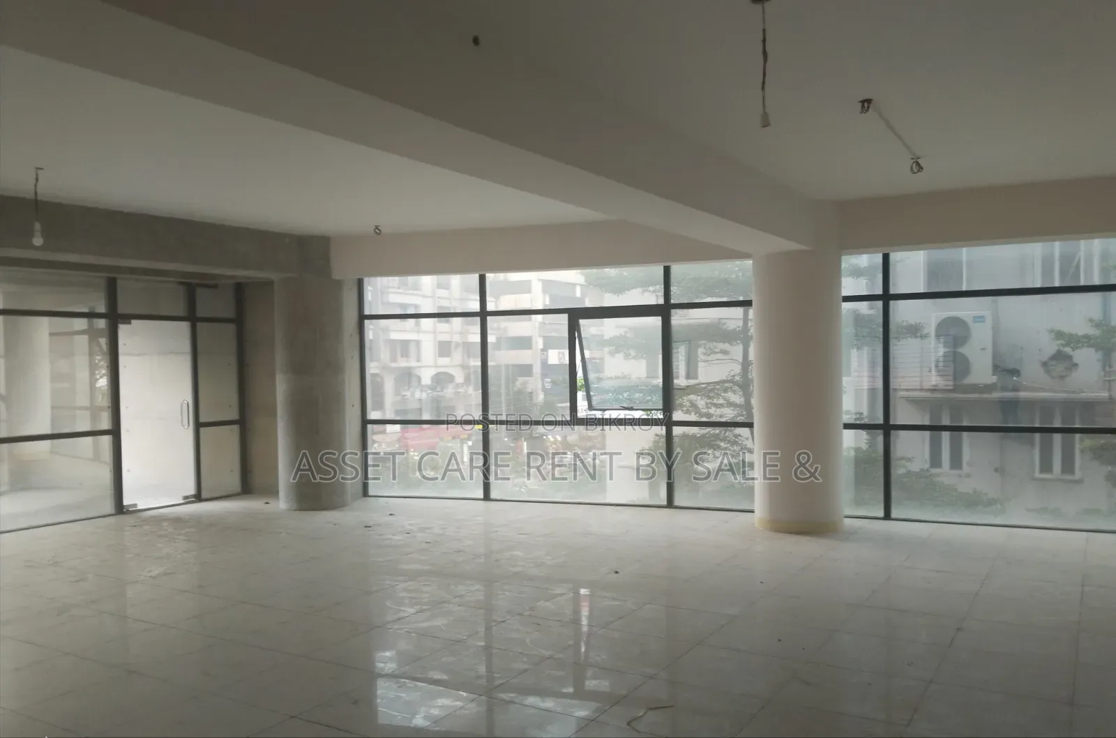 3710 SQF Commercial Speech Rent @ Gulshan-2 Circle in Gulshan