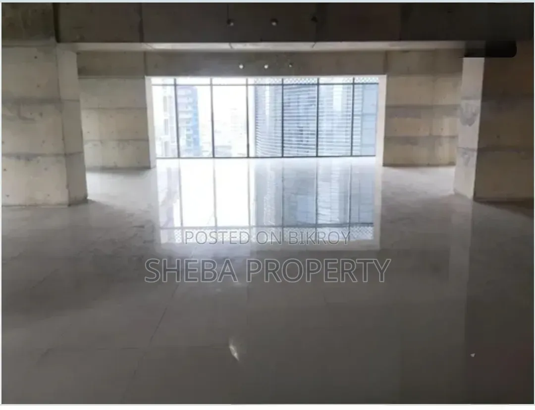 Commercial 4000 SFT Office Space for Rent in Gulshan Avenue in Gulshan
