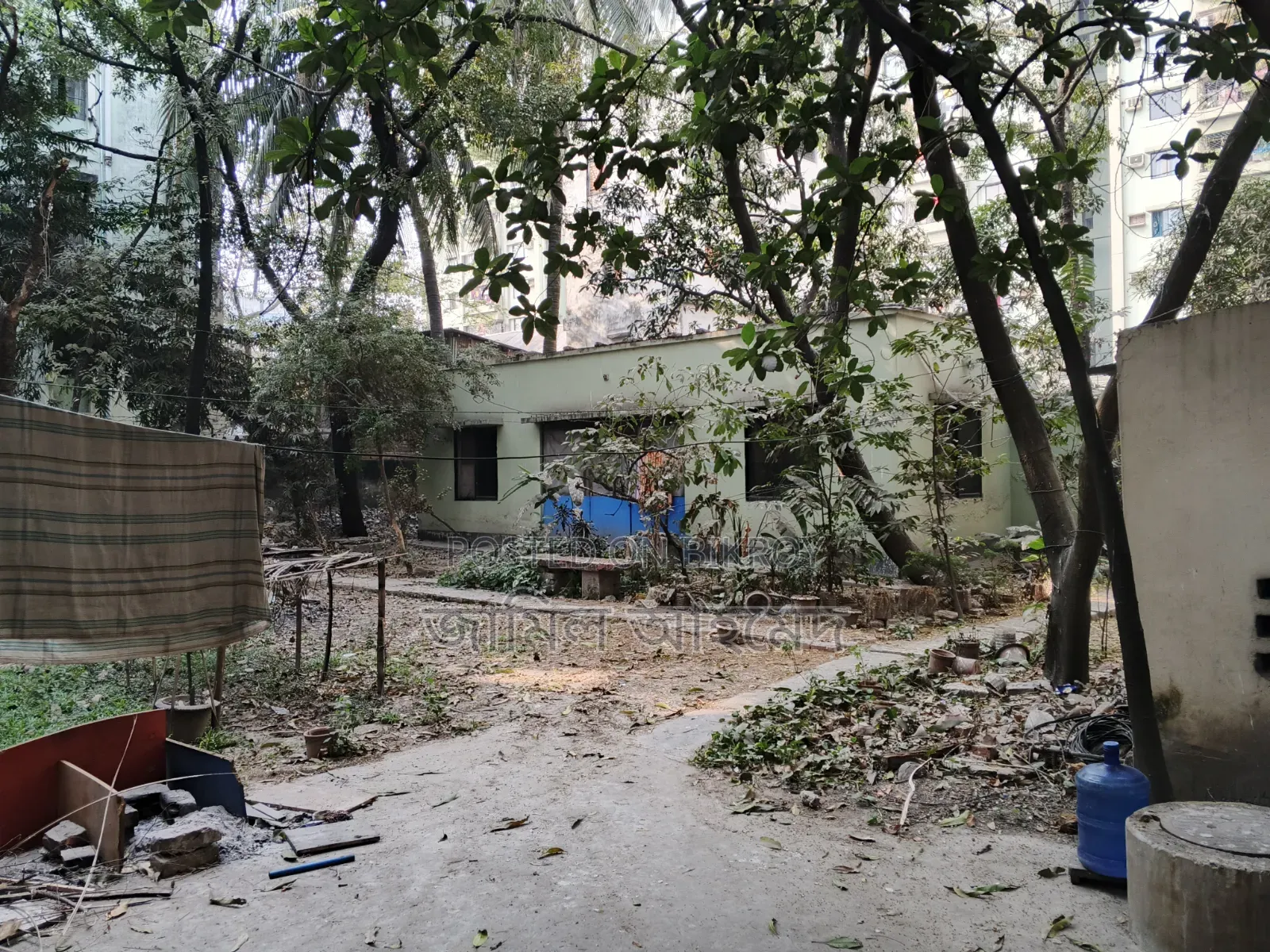 18-Bedroom Block of Flats in Shantinagar for sale in Shantinagar