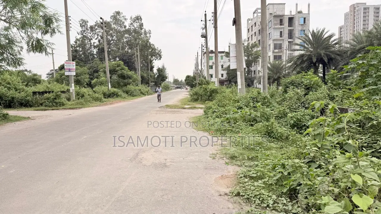 54 Feet Wide Road East Face 3 Katha Purbachal Sec 13 in Purbachal