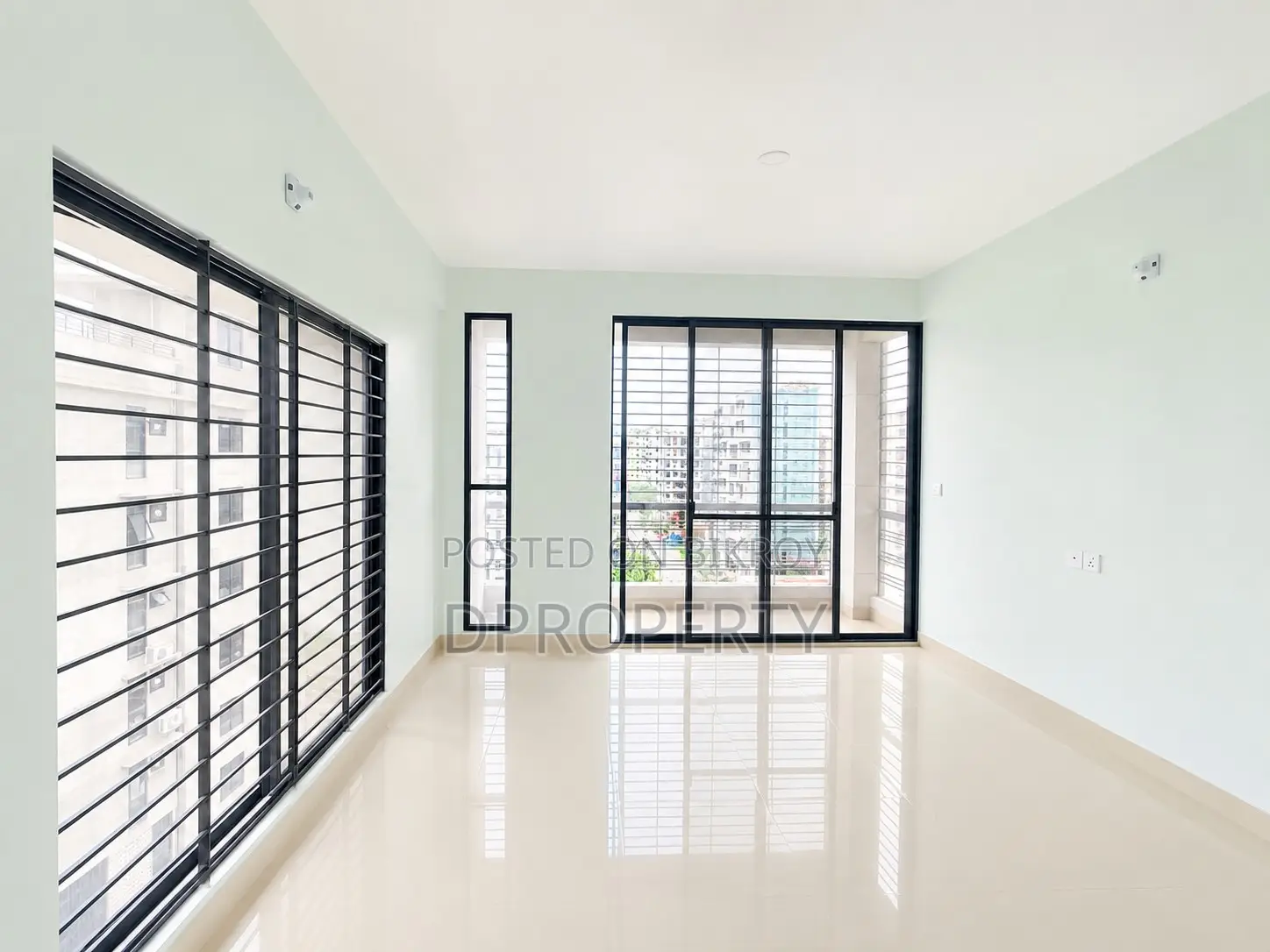 18-Bedroom House in Bashundhara for Sale in Basundhara