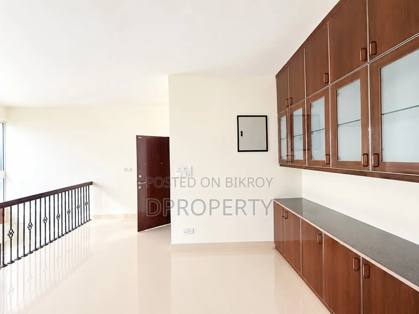 18-Bedroom House in Bashundhara for Sale in Basundhara