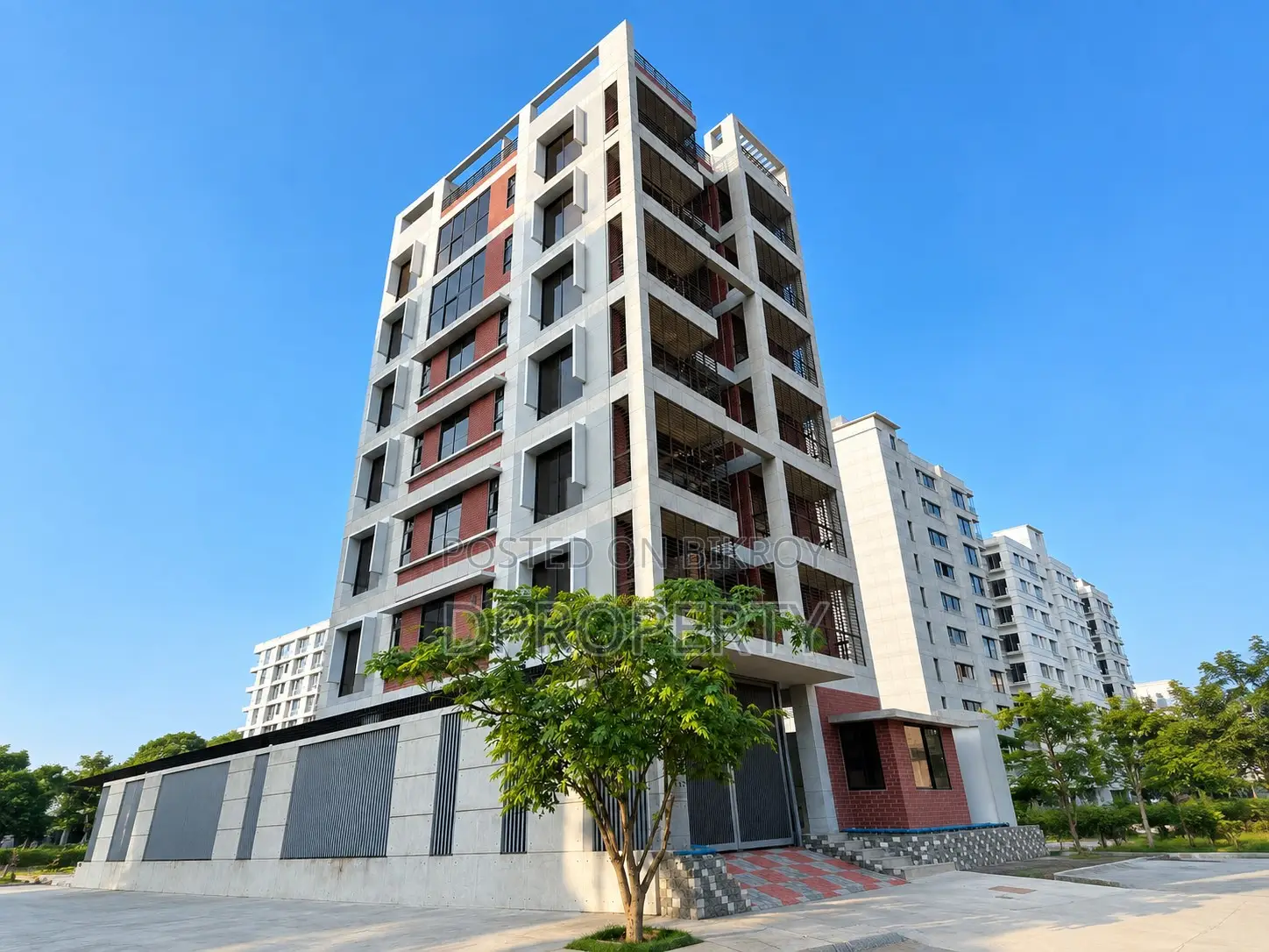 18-Bedroom House in Bashundhara for Sale in Basundhara