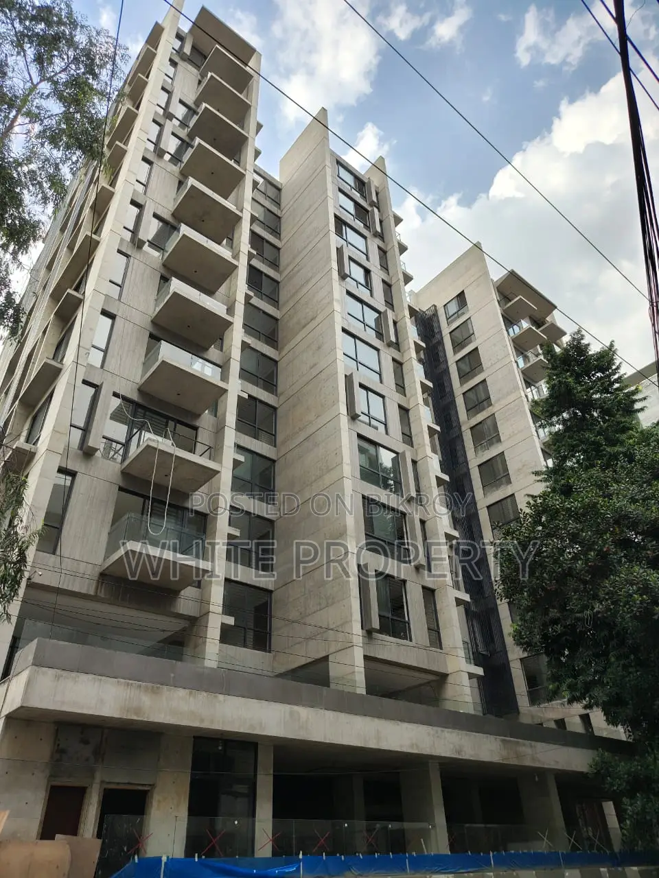 4bdrm Apartment in White Property, Gulshan for Rent in Gulshan