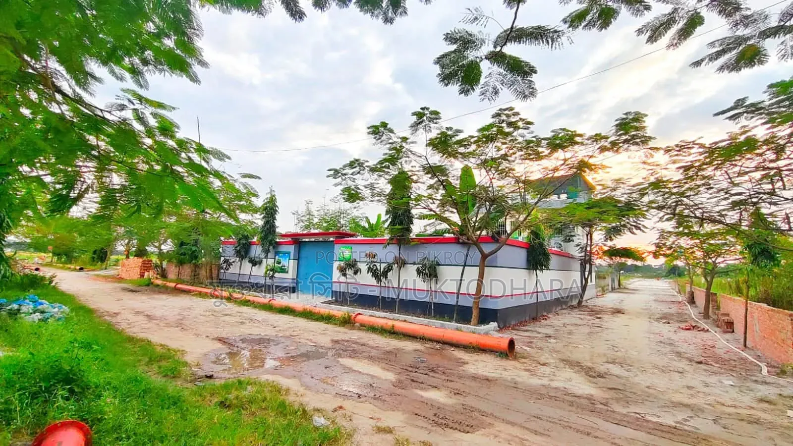 স্বপ্নের বাড়ি হোক মুক্তধারা সিটিতে in Keraniganj