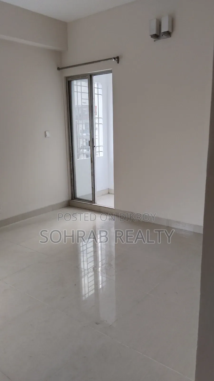 4bdrm Apartment in Sohrab Realty, Uttara for Sale in Uttara
