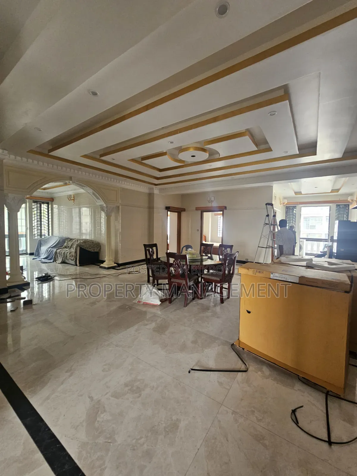 Un Furnished Office Space Ren Gulshan in Gulshan