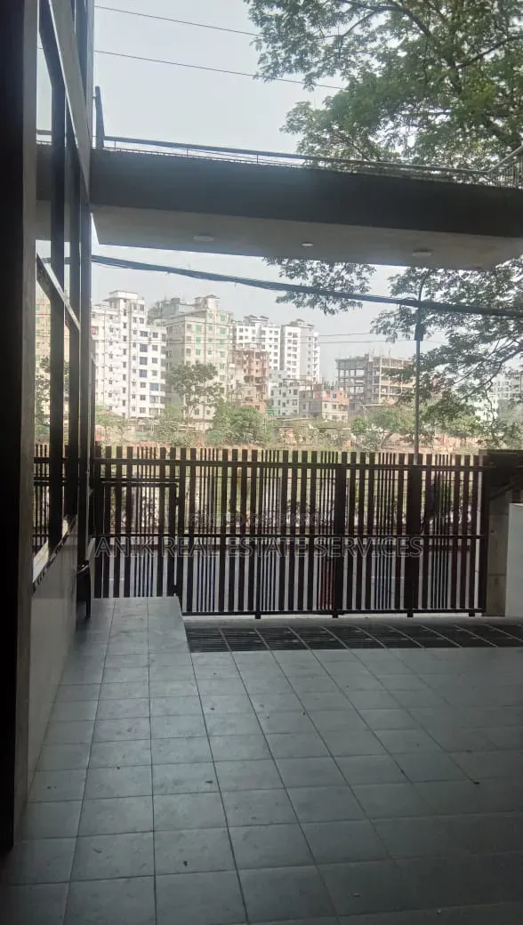 20bdrm House in Anik Real Estate, Gulshan for Rent in Gulshan
