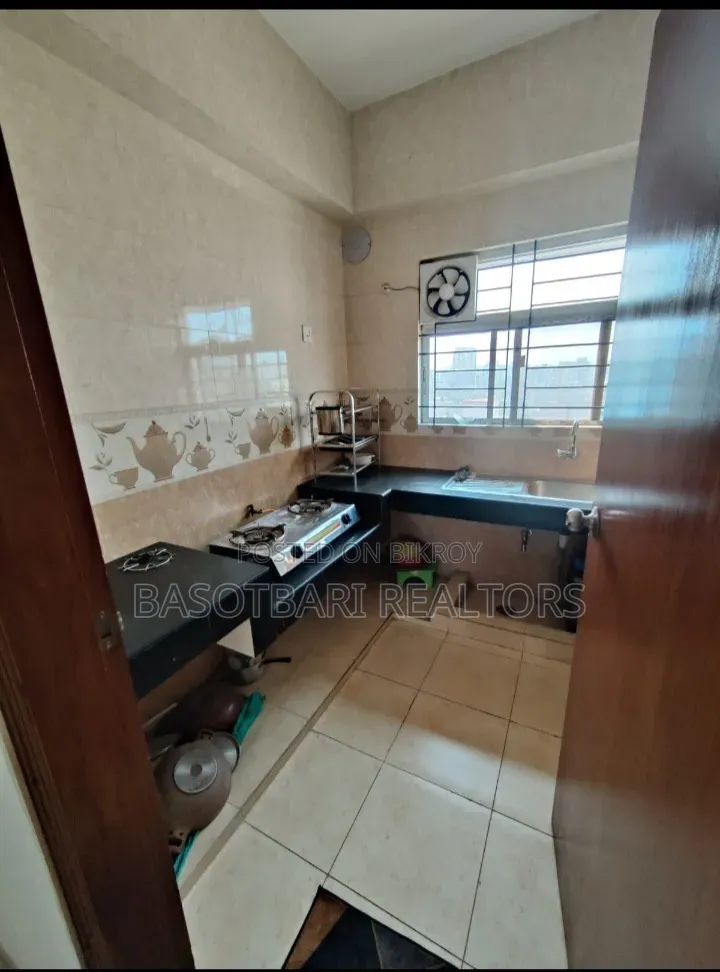 3bdrm Apartment in Basabo for Sale in Basabo