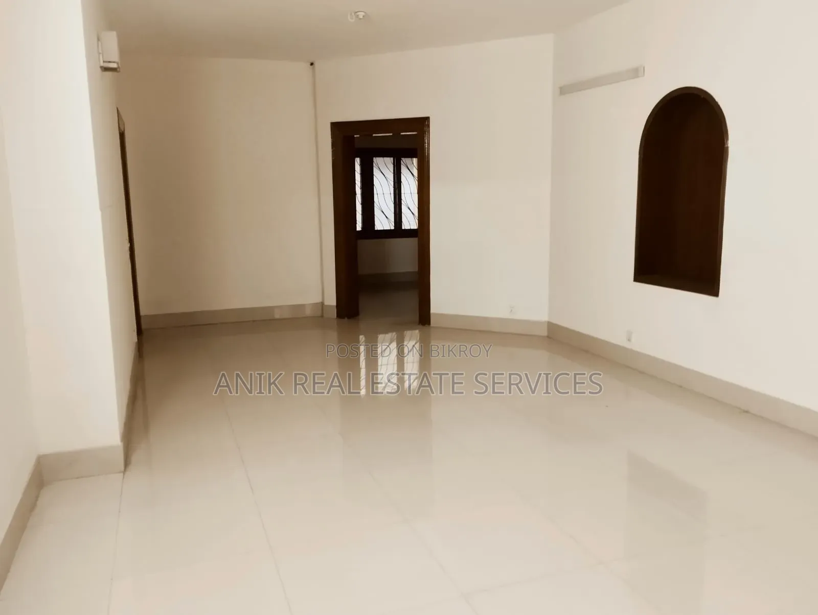 6bdrm House in Anik Real Estate, Baridhara for Rent in Baridhara