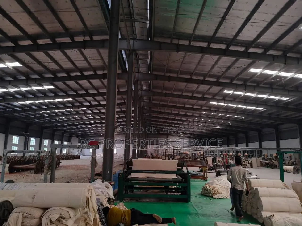 65000sft Industrial Steel Shad Rent in Ghorashal, Norshindi in Palash