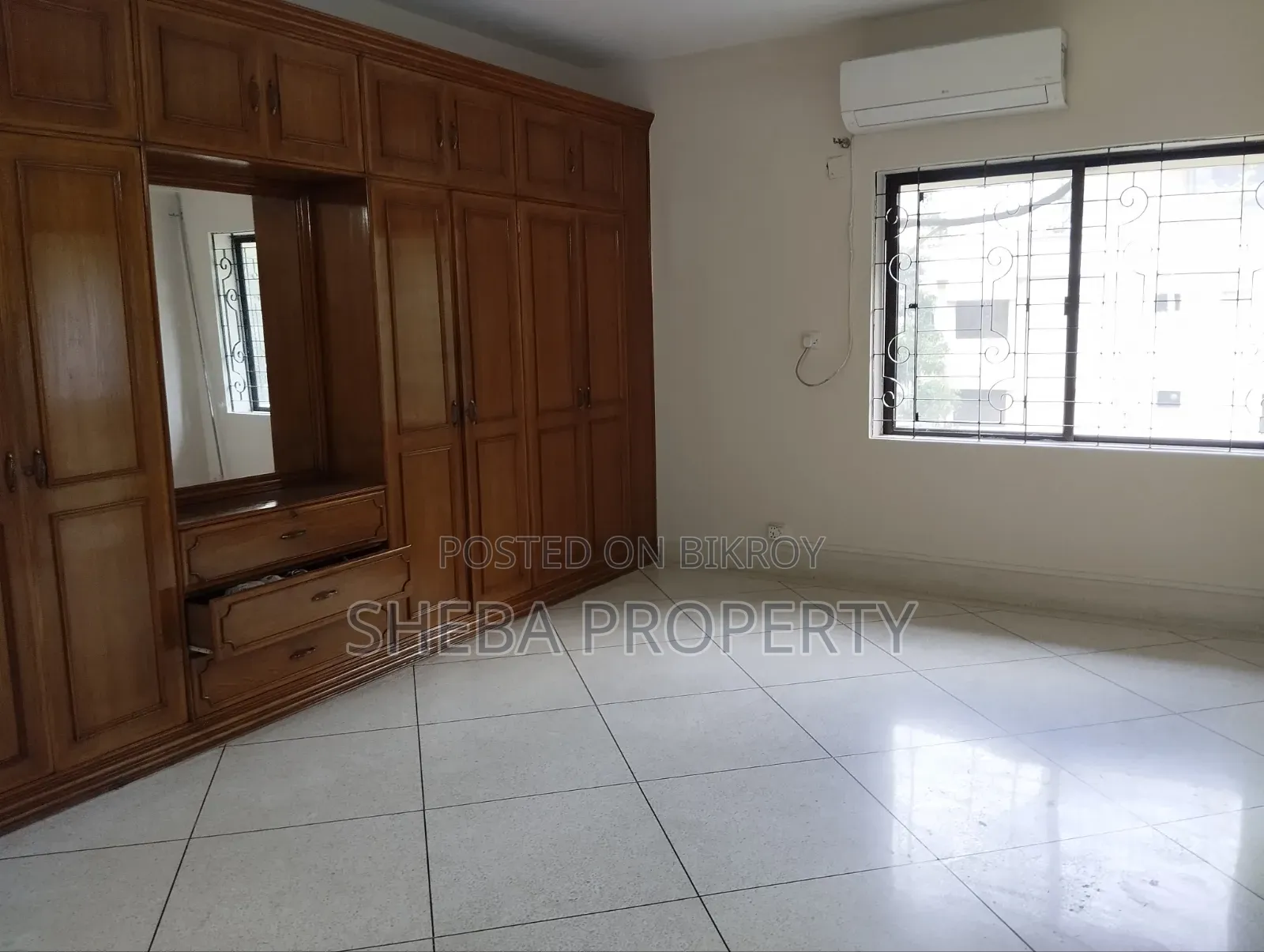 Furnished 4bdrm Duplex in Gulshan for Rent in Gulshan