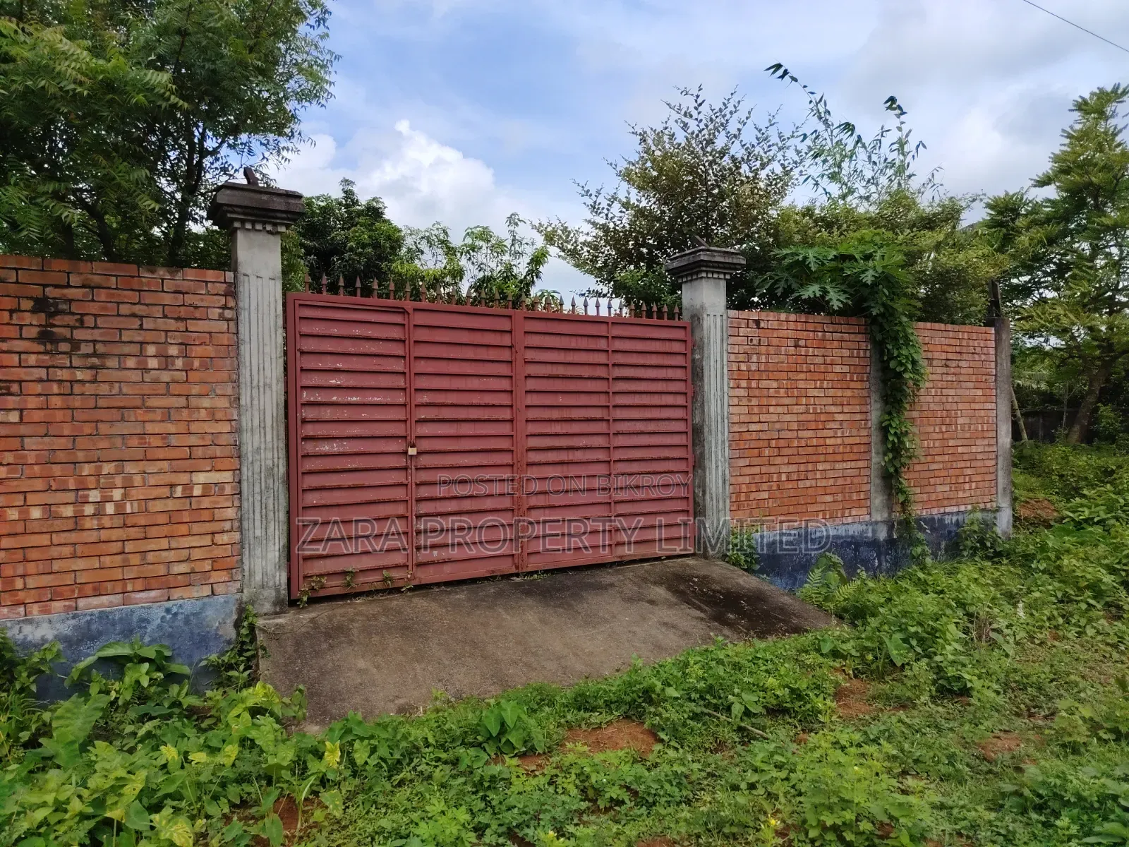 ৩ কাঠা প্লট ২৬ নং সেক্টরে in Purbachal