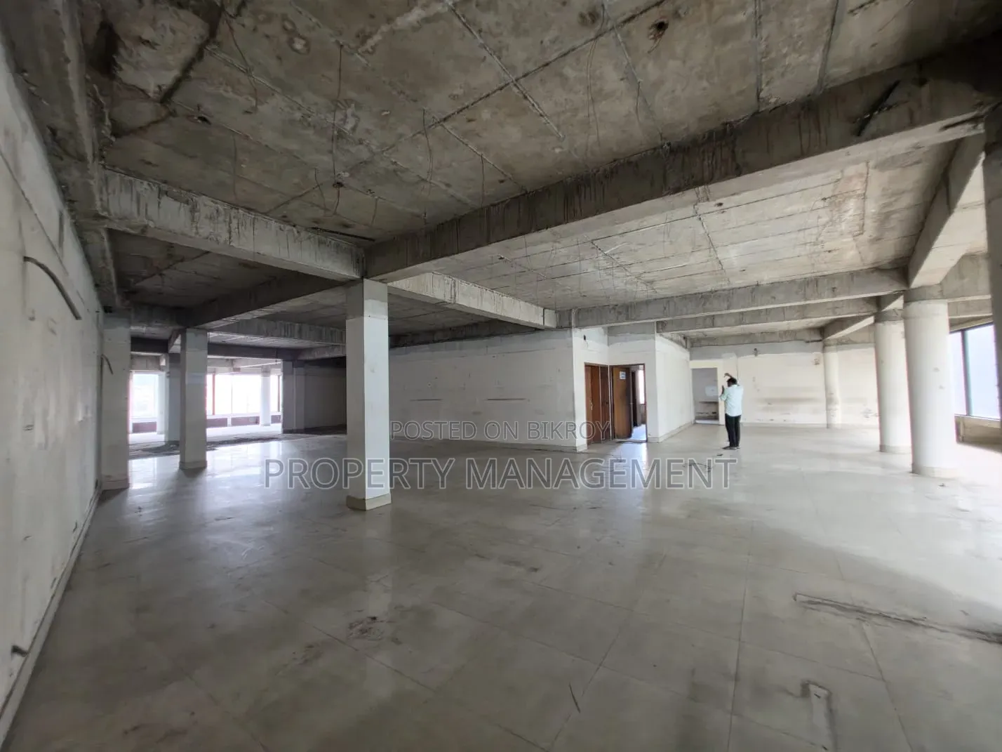 Gulshan Dui Commercial Office Space in Gulshan