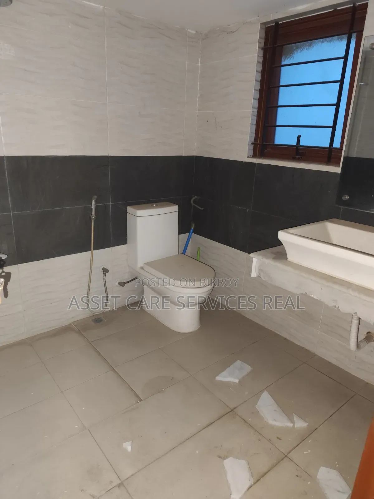 Independent House 6200-SQFT Office Rent Nikunja-1 in Khilkhet