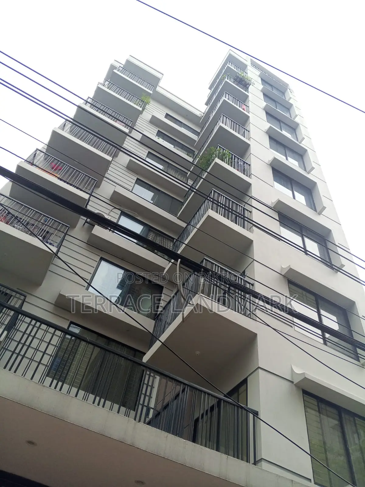 4 Bedroom Apartment in Bashundhara for Sale in Basundhara