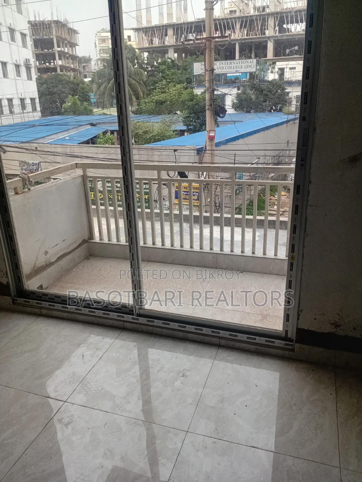 3bdrm Apartment in Aftab Nagar for Sale in Aftab Nagar
