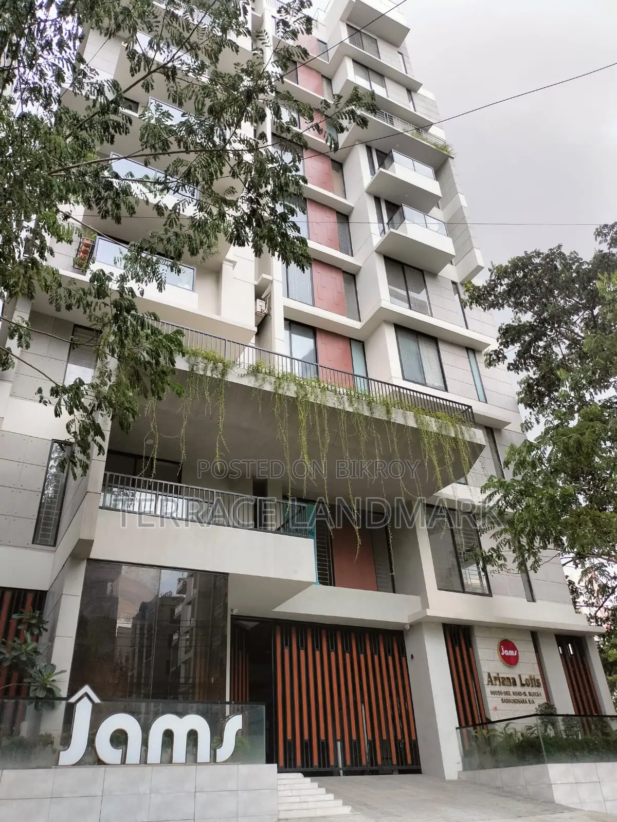 4 Bedroom Apartment in Basundhara for Sale in Basundhara