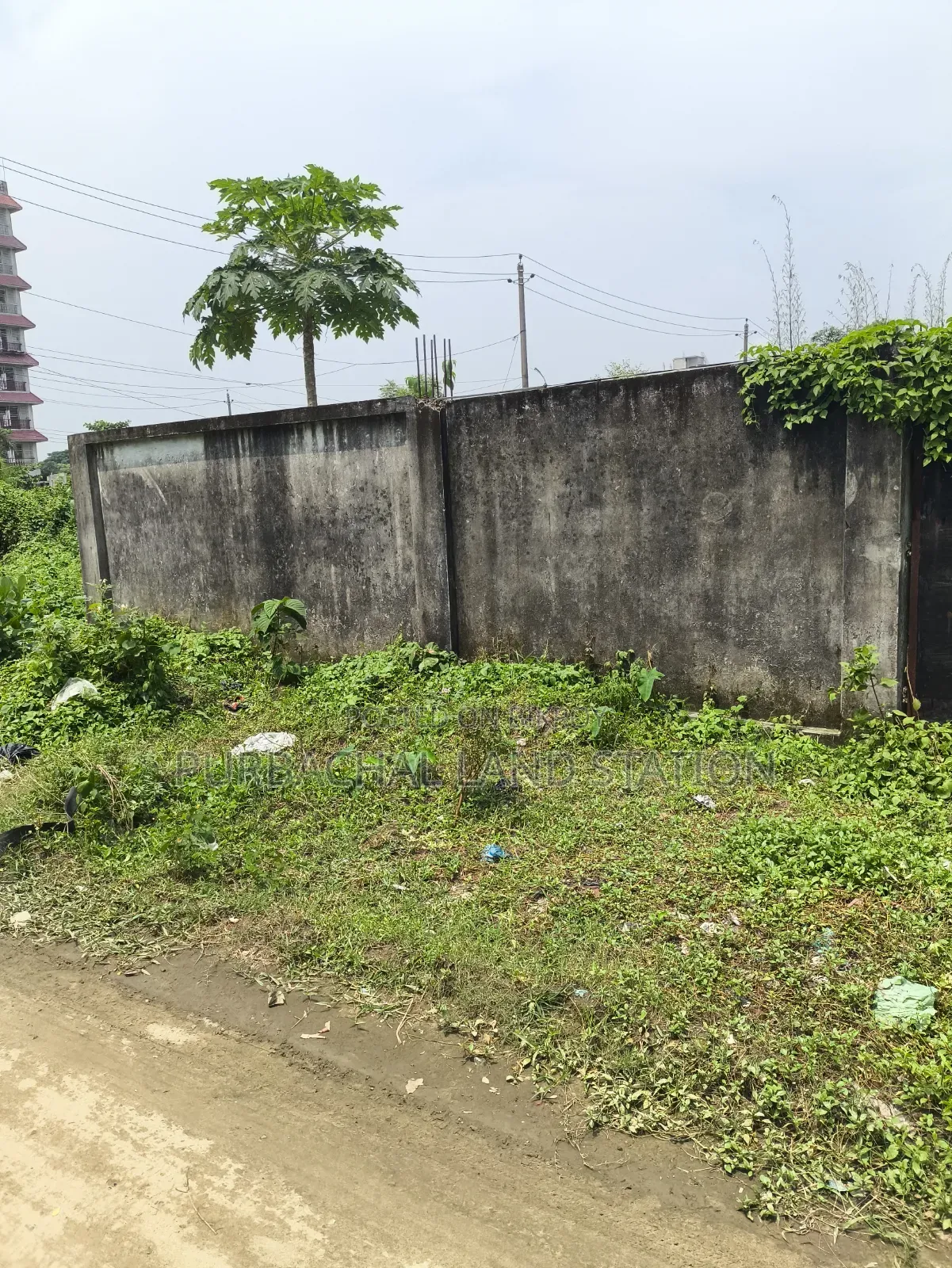 Sector: 13, Beautiful Location 3 Katha Plot Urgent Sale in: Purbachal in Purbachal