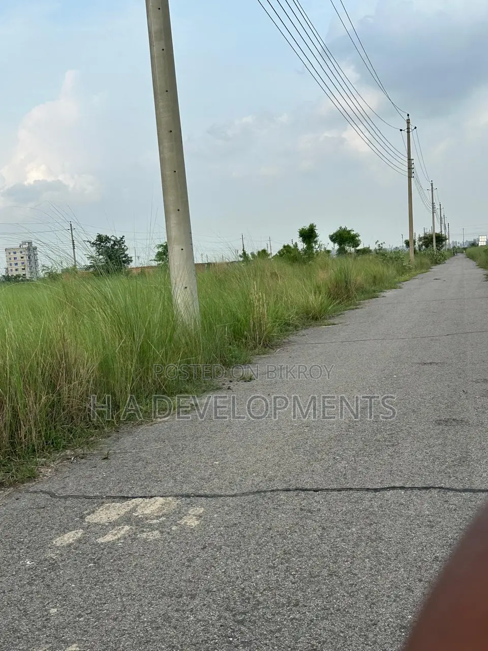 Premium 20 Katha Residential Land for Sale – Bashundhara R/A, Block N in Basundhara
