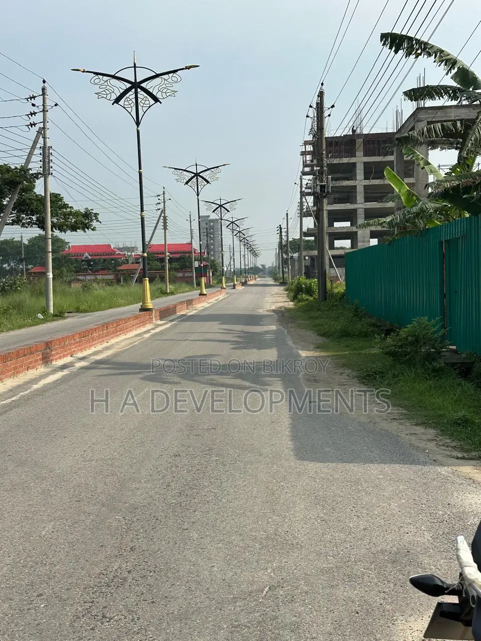 Prime 5.75 Katha Corner RAJUK Plot for Sale | Banani in Banani